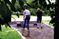 Wir asphaltieren eine Einfahrt - zum Vergrößern anklicken